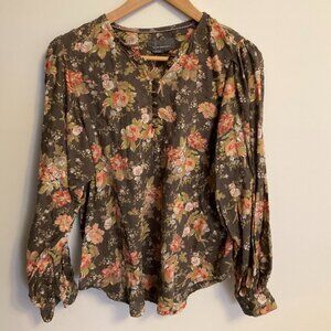 Anthropologie Floral Pattern Blouse with Ruched Cuffs, buttons size small